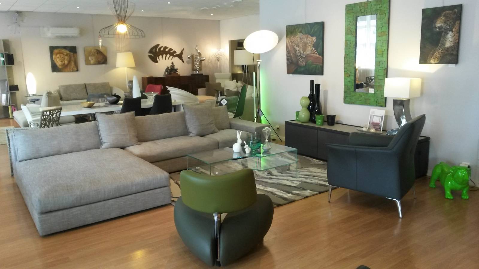 fauteuil PALLONE ET MAYURO chez Inove Avignon