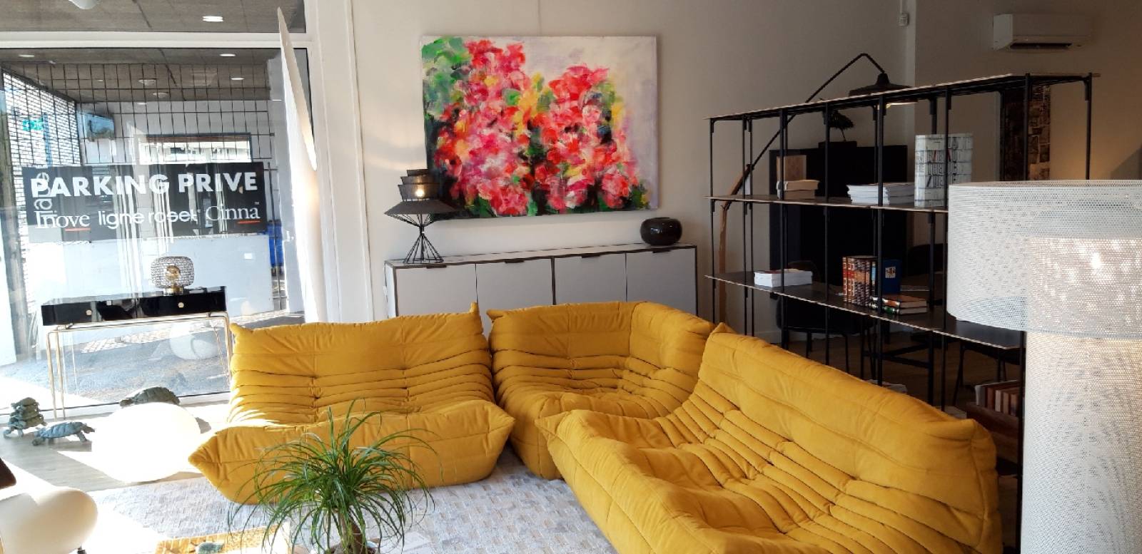 Salon d'angle Togo à Avignon proche Carpentras