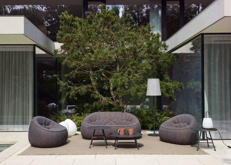 Canapé extérieur ottoman de Cinna proche de Villeneuve les Avignon